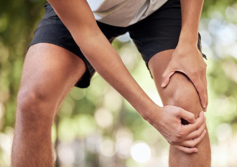 Knee pain treatment with advanced therapies